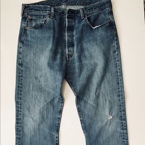 Vintage Levi’s Button-Ups Blue Jeans